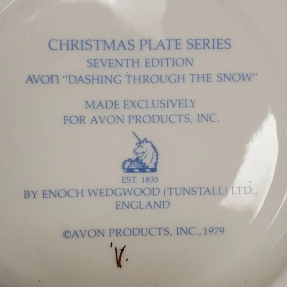 Avon Collector’s Plate 1979 Christmas Dashing Through The Snow in box - Picture 2 of 4